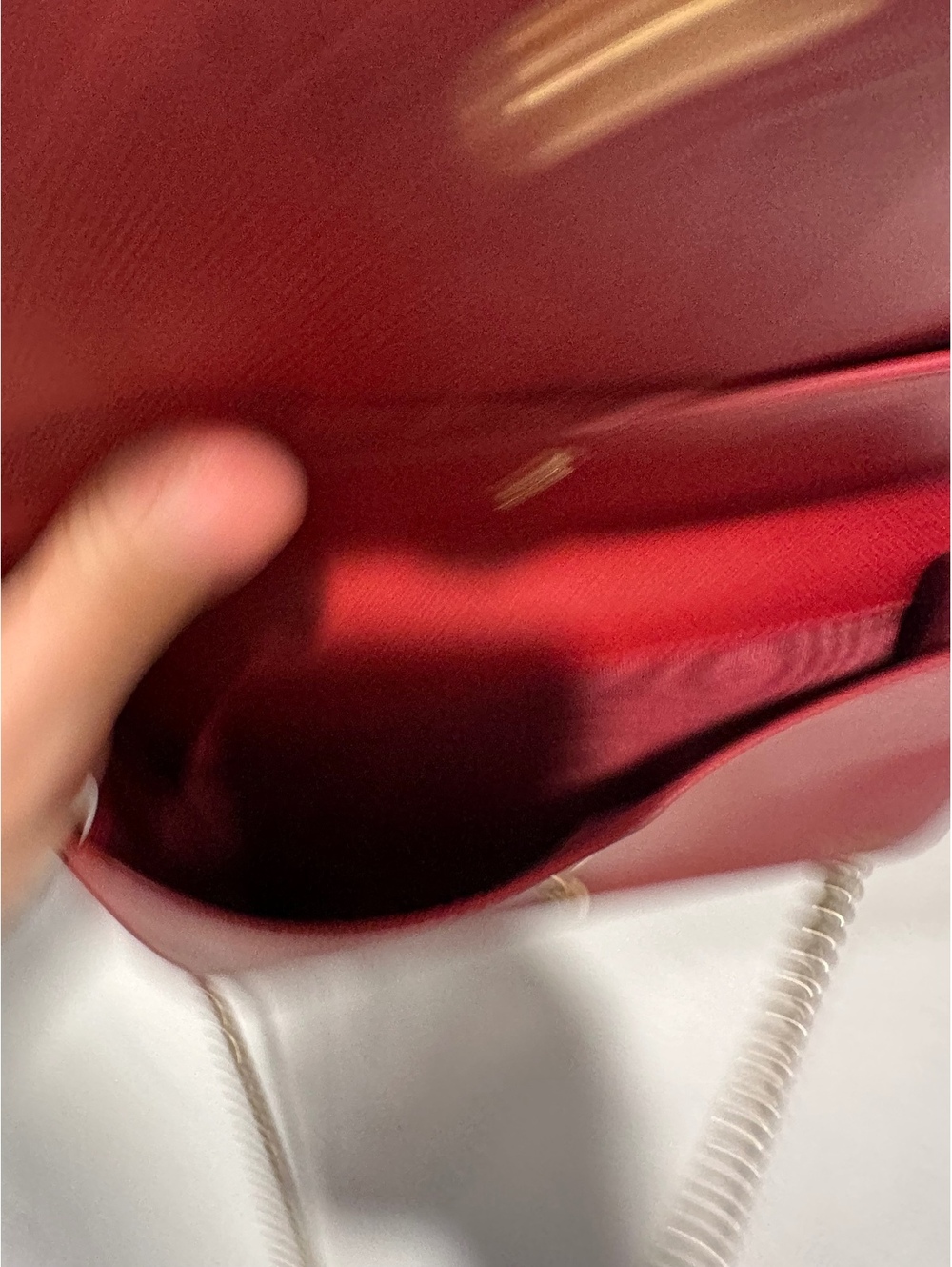Salvatore Ferragamo Vara Bow Wallet Crossbody Removable Chain Red Saffiano Italy - Picture 7 of 10